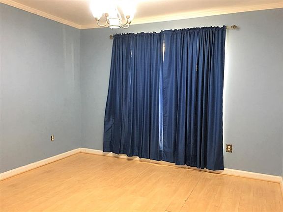 5th image of 4822 Bayou Vista Dr