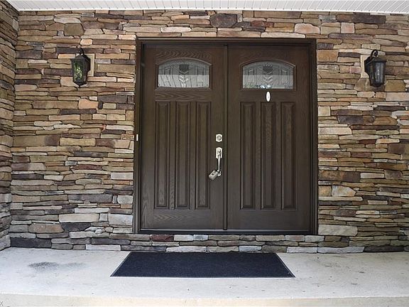 4th image of 9972 High Country Dr