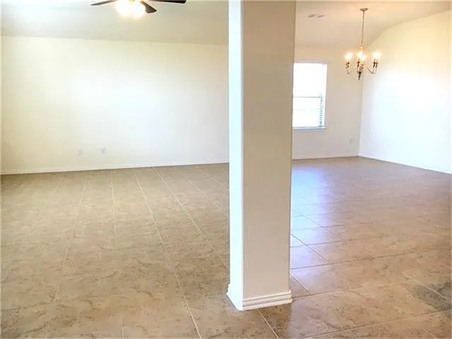 8410 Green Paseo Pl — Photo 31