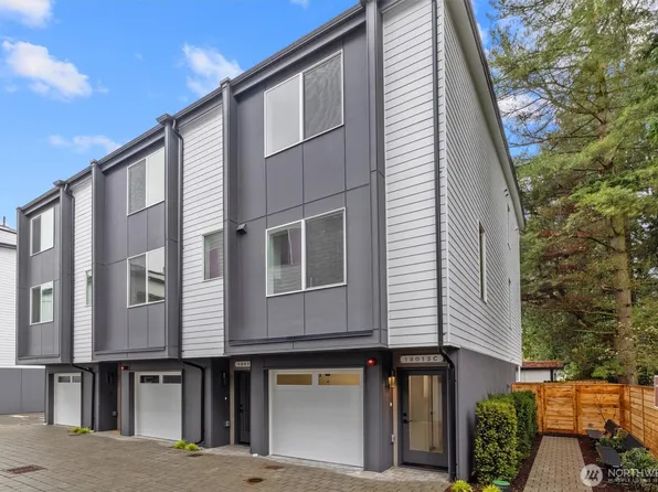 18015 2nd Avenue NE #C, Shoreline, WA 98155