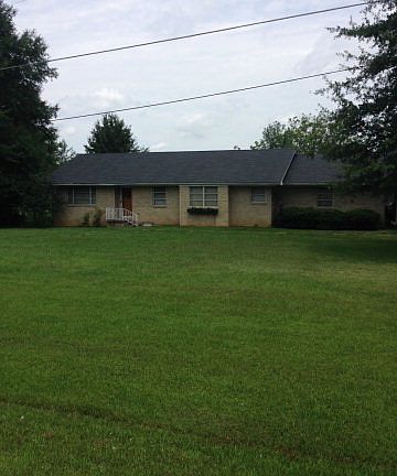 2nd image of 212 Frostland Dr