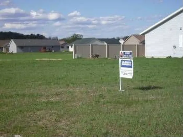 1960 River Rd, Sparta, WI 54656