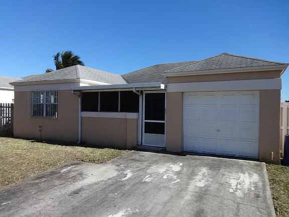 3rd image of 20261 NW 32nd Ave