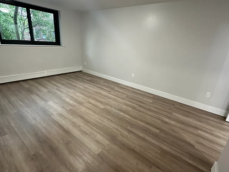 282 Collins St #205 — Photo 1