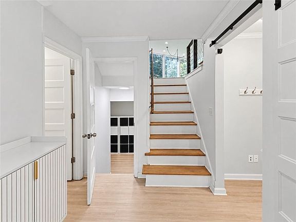 5th image of 1708 Childerlee Ln
