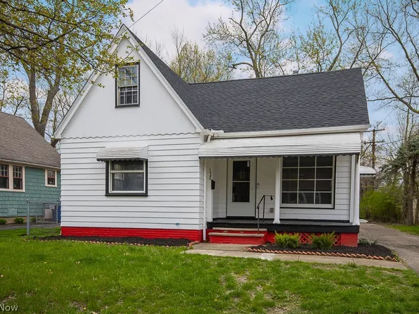 3446 Hartwood Rd, Cleveland Heights, OH 44112