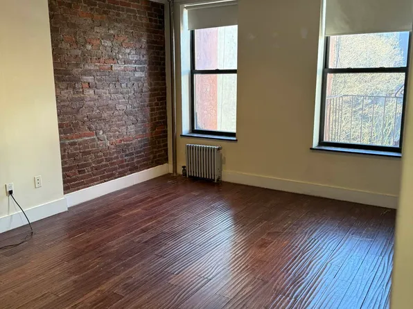 23 Clinton Street image 1 of 1