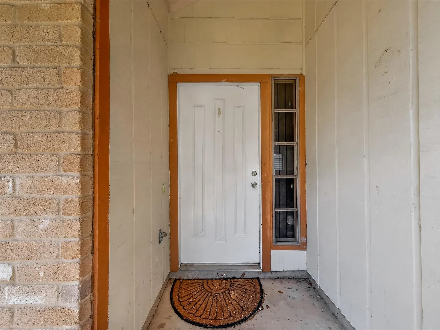 3 bed, 2.0 bath, 1711 sqft, $1,850 — Photo 3