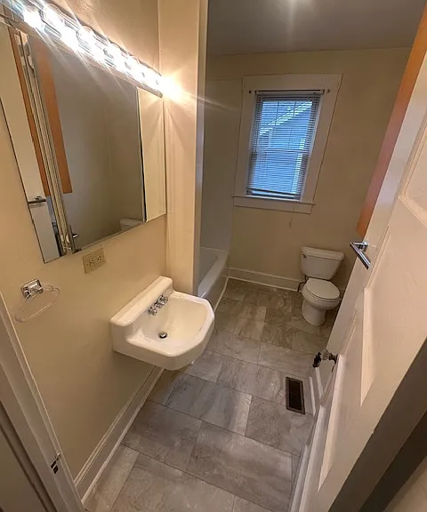 312 College Ave — Photo 11