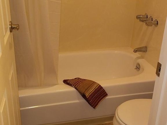 Birght Bathroom!
