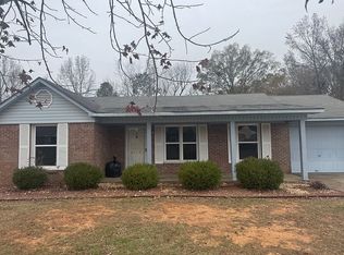 2110 Booker Dr, Athens, AL 35611