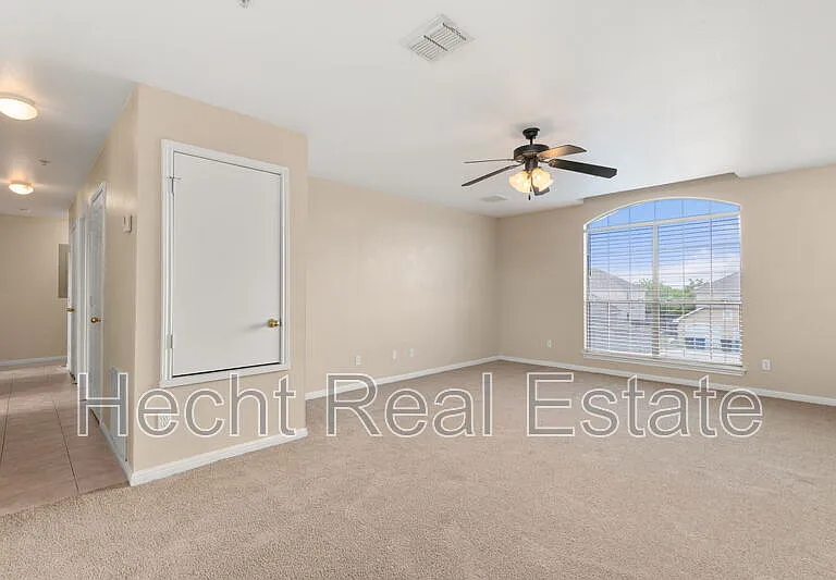 3117 Douglas Fir Dr #1 — Photo 6
