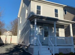 42 Chestnut St, Woodbury, NJ 08096