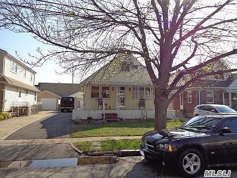 1st image of 106 N 7th St