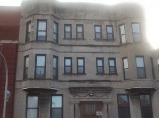 69 E 56th St #2, Chicago, IL 60637