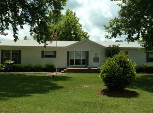 735 Windy Rd, Gilbert, SC 29054