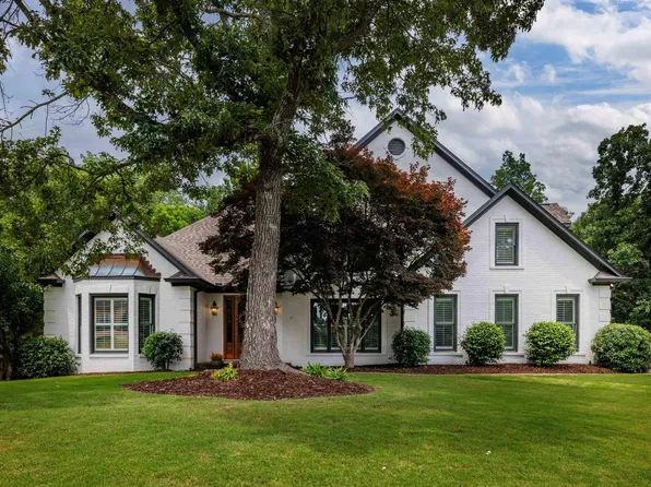 2016 Brook Highland Rdg, Birmingham, AL 35242