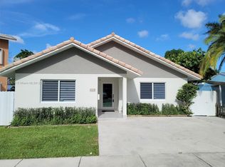3425 SW 69th Ave, Miami, FL 33155