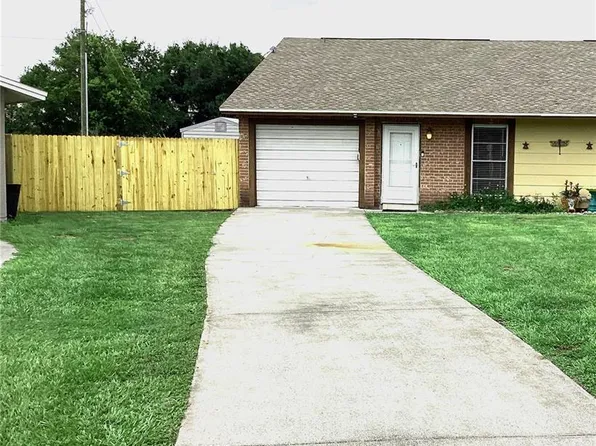 2934 Martha Ln, Land O Lakes, FL 34639