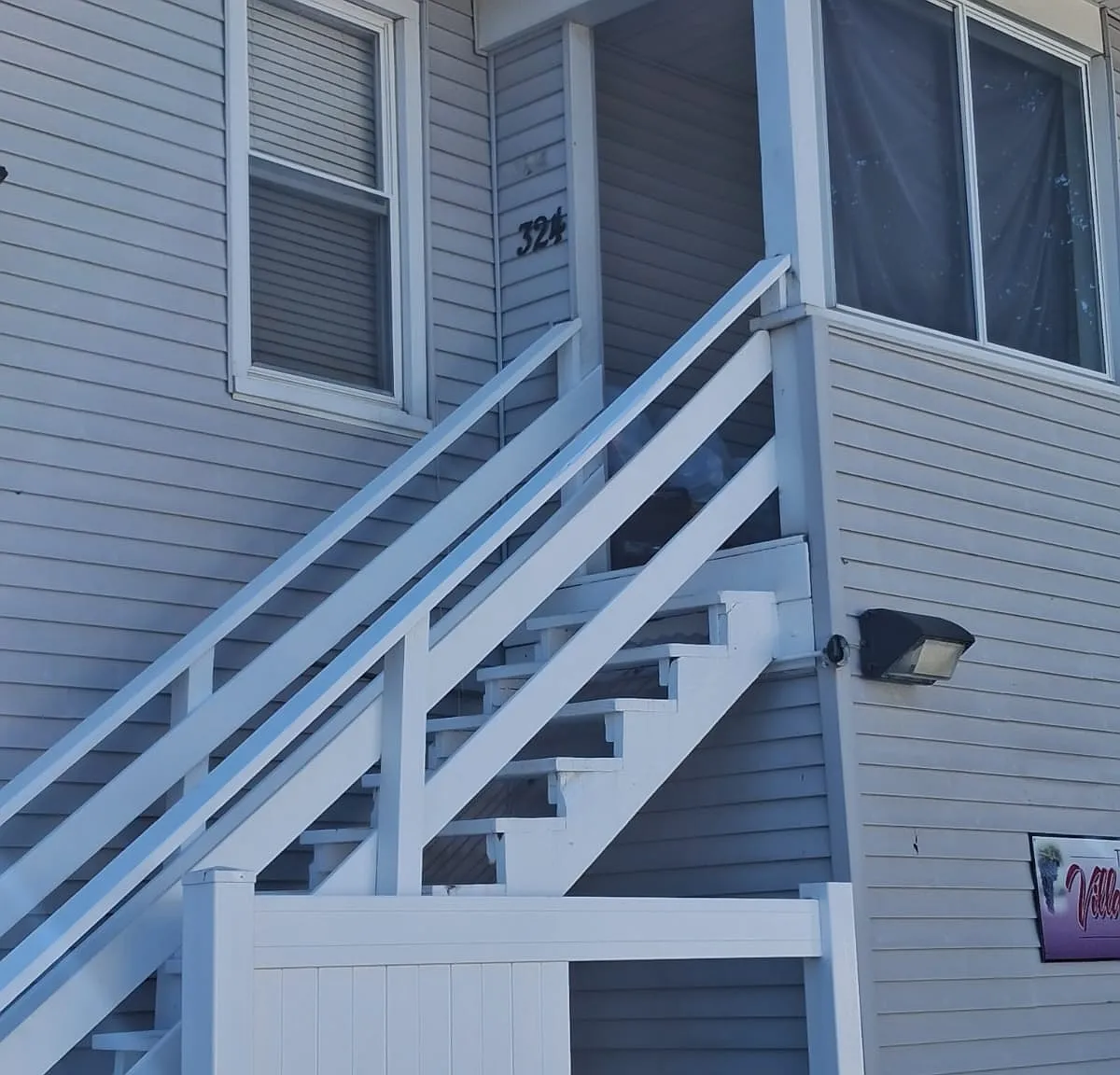 2 bed, 725 sqft, $2,650 — Photo 1