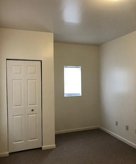 407 Chestnut St #1 — Photo 8