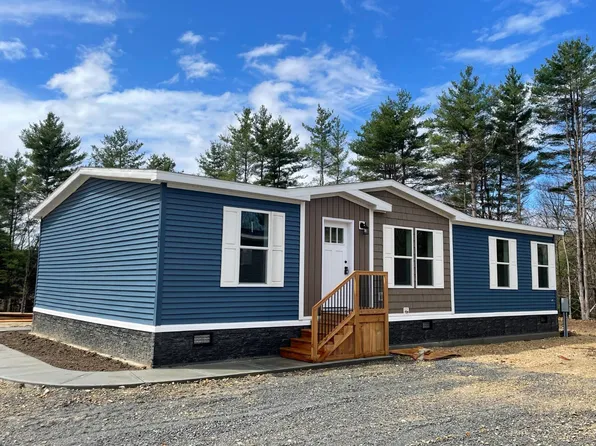 395 Cheshire Rd #101, Pittsfield, MA 01201