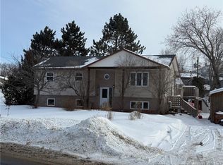 360 Evangeline Dr, Bathurst, NB E2A2R1