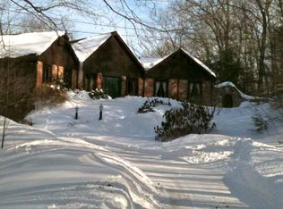 96 Baker Pond Rd, Charlton, MA 01507