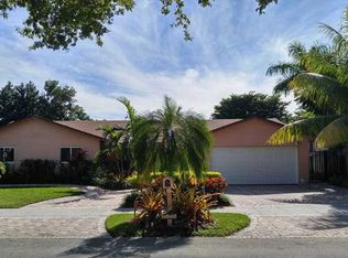 13820 SW 104th Ter, Miami, FL 33186