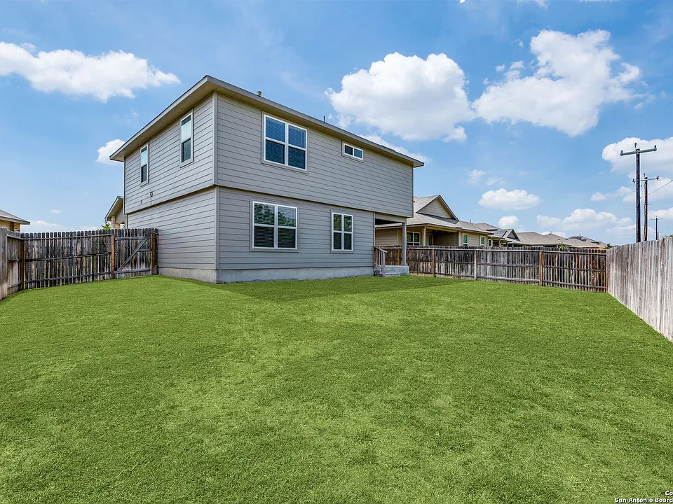 9610 Baytown Coast
