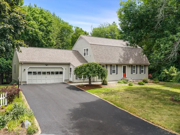1 Longmeadow Rd, Westborough, MA 01581