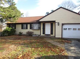 26 Webbers Path, West Yarmouth, MA 02673