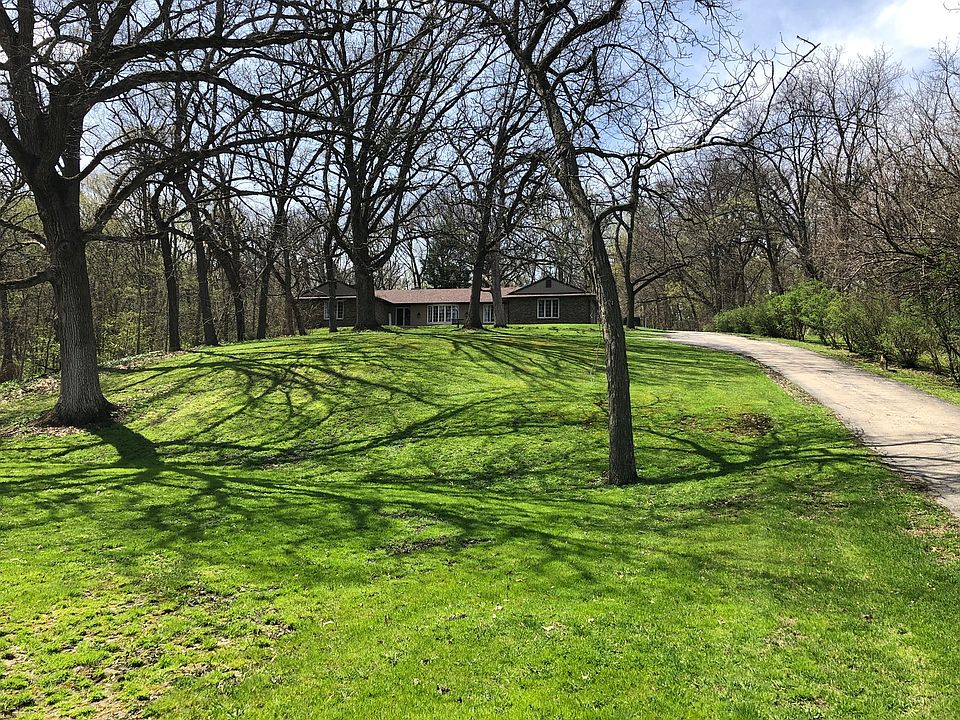 2nd image of 17315 Hickory Hills Rd