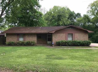 600 Lower Woodville Rd, Natchez, MS 39120
