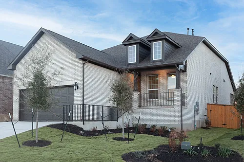 309 Barton Oak Trl Photo 1