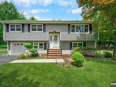 120 Colony Ave, Park Ridge, NJ, 07656