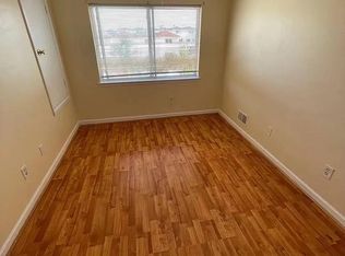 92 Robin Rd FLOOR 2, Staten Island, NY 10305