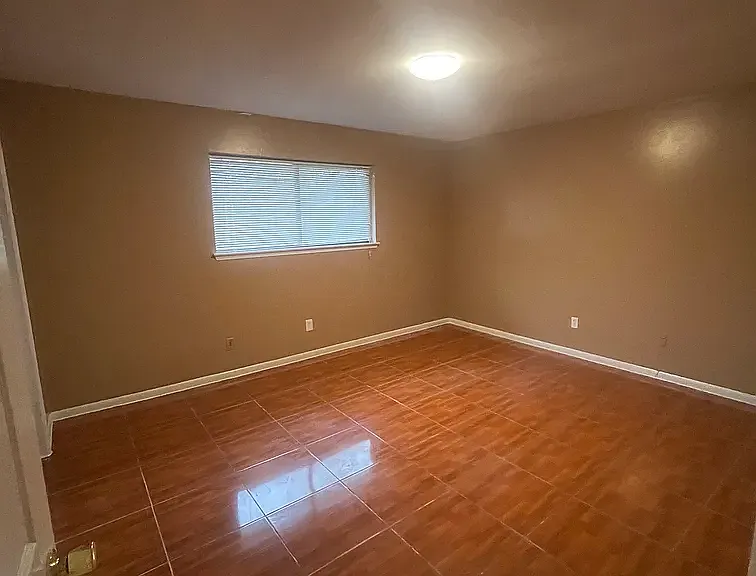 11526 Hornbrook Dr — Photo 17