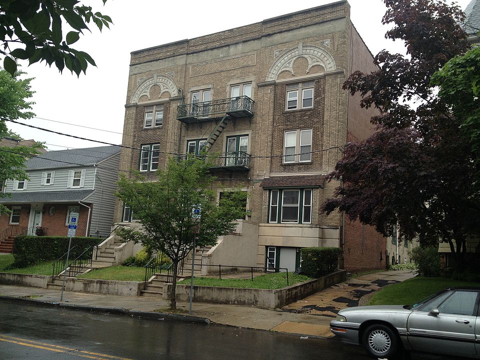 2nd image of 53 Osborne Ter APT 1C
