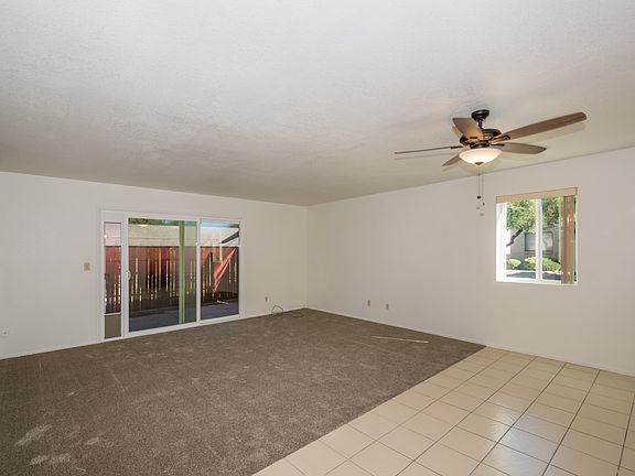 4th image of 9033 E Calle Diego