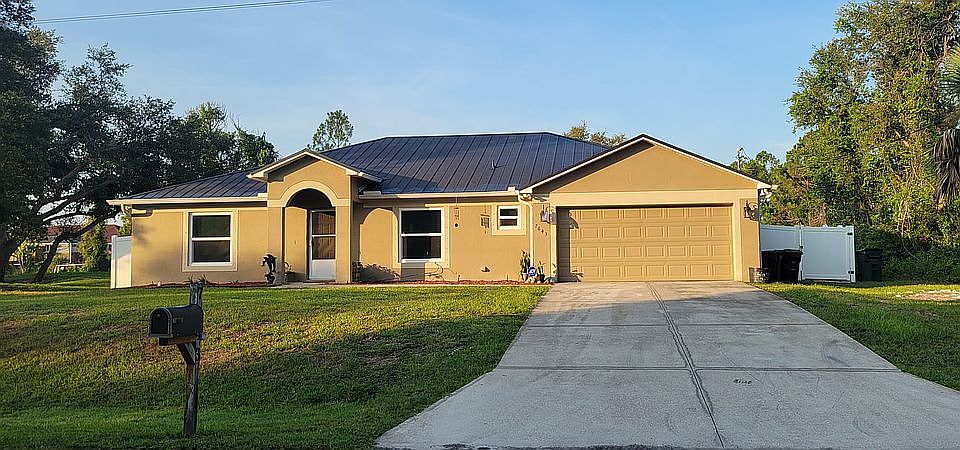 1st image of 7643 Tasco Dr