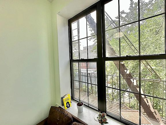 4th image of 776 Saint Johns Pl #3R