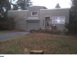 104 Alpine St, Emmaus, PA 18049