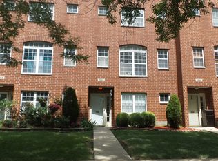 7002 W Belden Ave, Chicago, IL 60707