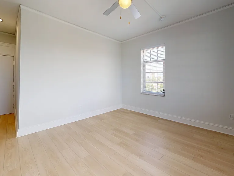 The Mirasol Apartments — Photo 25