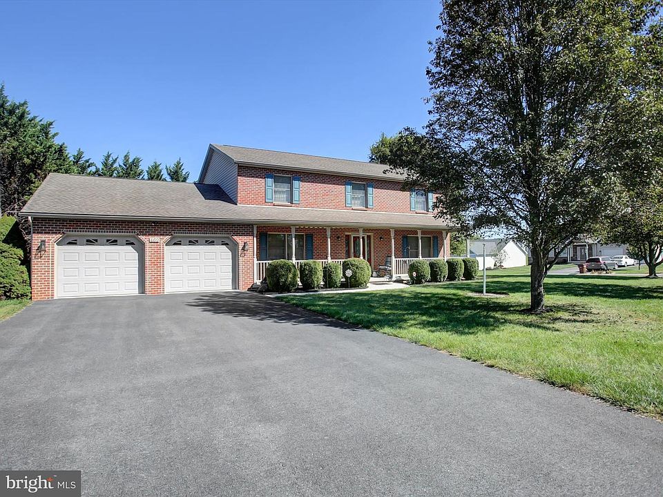 1st image of 469 Terrilynn Dr