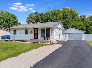 506 W Lee St, Plano, IL 60545