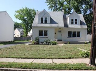 21 Warwick St, Iselin, NJ 08830