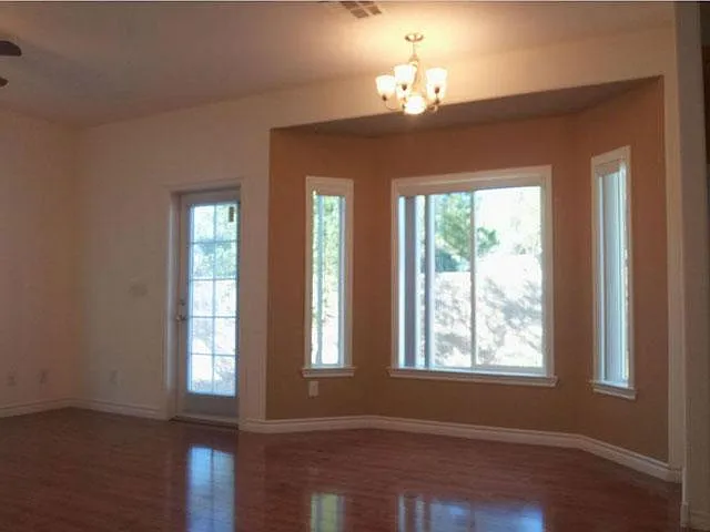 Villas at Viking Road — Photo 19