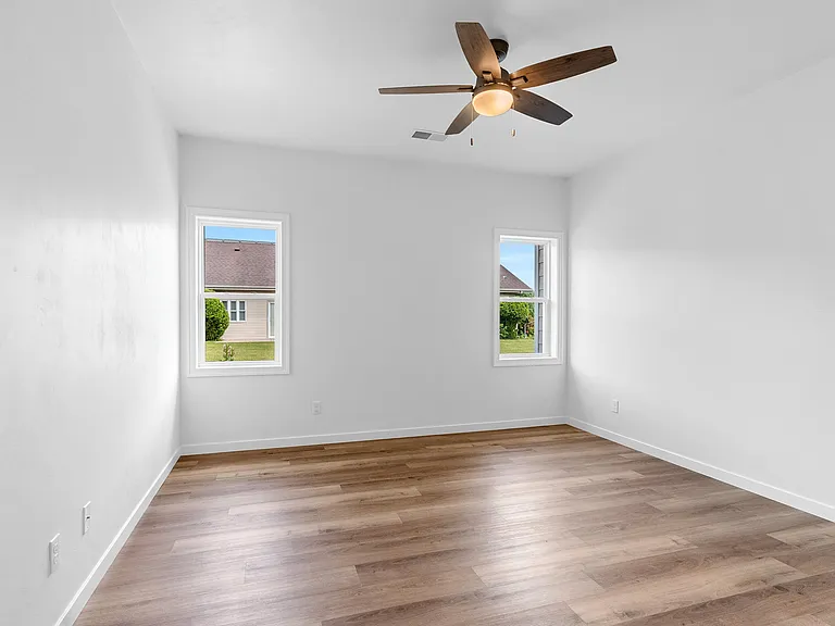 2718 Saffron Pl — Photo 14